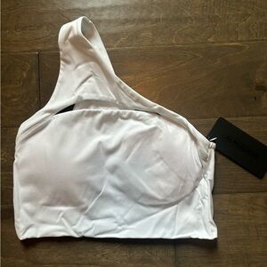Alphalete Alphalux Asymmetrical Bra - White (M, NWT)